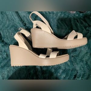 Womens Croc Wedges